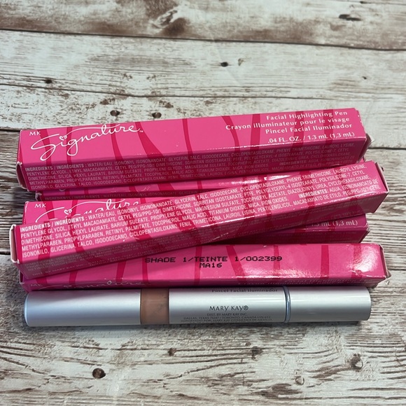 NEW Mary Kay Facial Highlighting Pen Shade 1 002399 - Picture 4 of 4